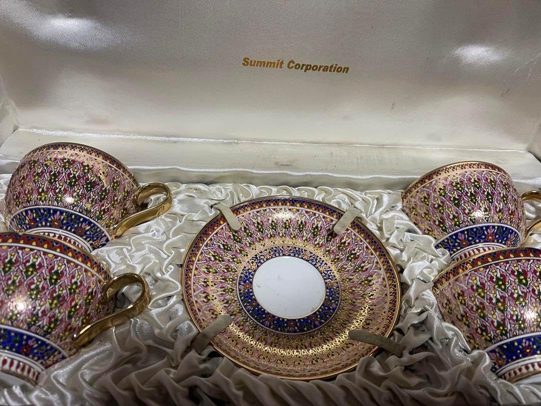 ベンジャロン焼 カップ&ソーサー タイ 王室御用達 高級18K タイ王室 ベンジャロン焼 カップ&ソーサー タイ 王室御用達 高級18K タイ王室